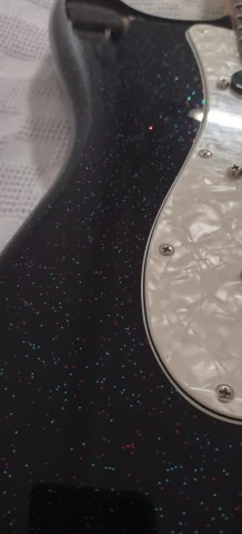 Πωλείται 70th Anniversary limited edition Stratocaster 