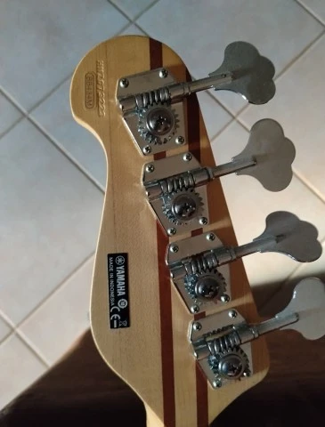 Yamaha bb 434m