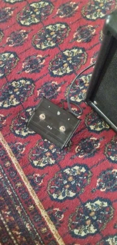 Πωλείται boss katana mk2 50watt σε άριστη κατάσταση 