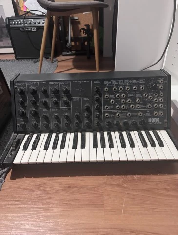 Korg MS-20 analogue synthesizer &amp; sequenser SQ-10