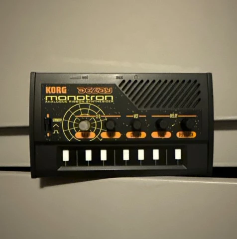Korg Monotron Delay