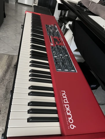 Nord Piano 6 - 88 - Εντός Εγγύησης 