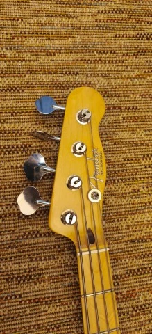 Fender  custom parts 