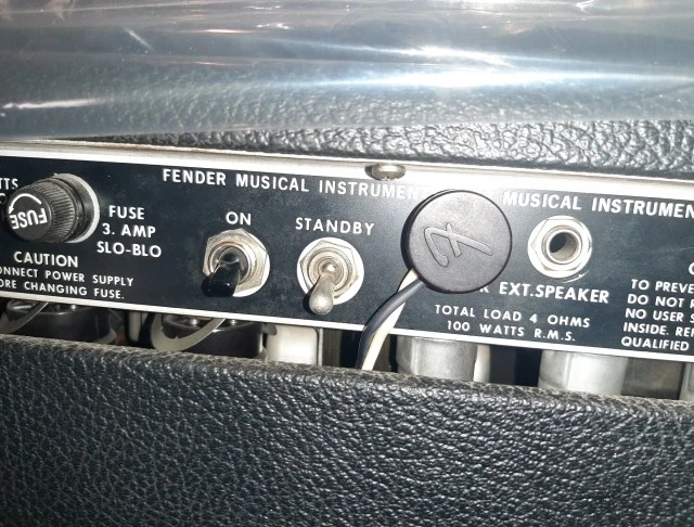 fender twin reverb 100 watt  1976