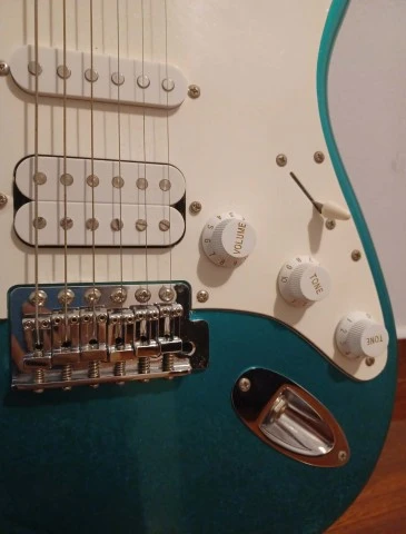 Fender Squier STRAT Affinity