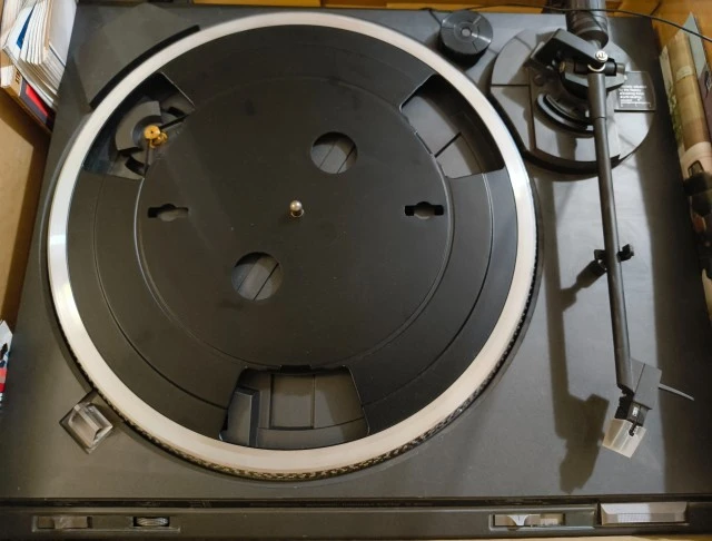 Πικάπ Technics SL-BD22D + Προενισχυτής TEC TC-720