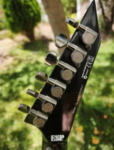 ESP LTD EX-360 left handed Μαύρη 