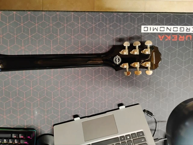 EPIPHONE LES PAUL BONAMMASA