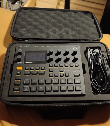 Elektron Digitakt II & EVA Case
