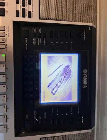Yamaha psr or700