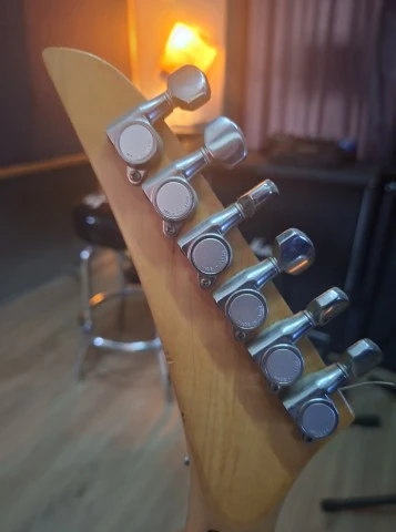 Kramer Focus 6000 Made in Japan (ESP Japan) 1986–1988 