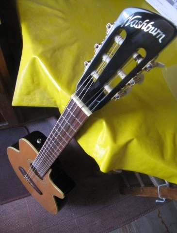 Washburn NV-100C Ηλεκτροκλασσική .