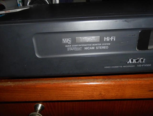 Video Akai VS - F 1000