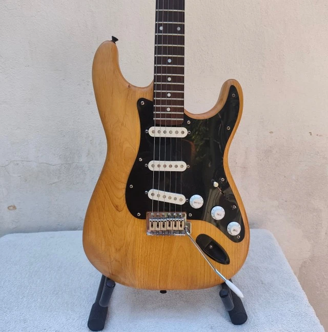Custom Strat.