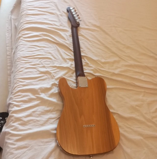 CUSTOM TELECASTER