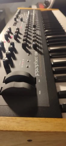 Dave Smith Prophet 8