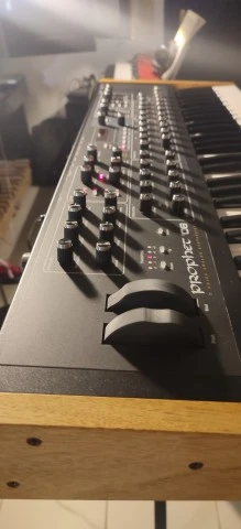 Dave Smith Prophet 8