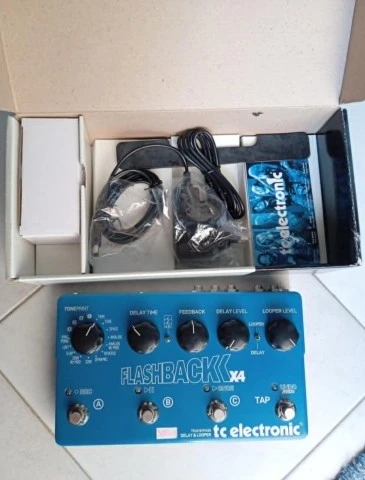 tc electronic Flashback x4