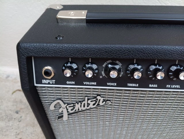 Fender Champion 20 