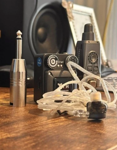 Xvive u4 inear in ear