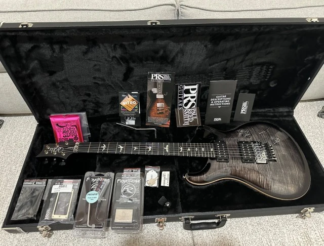 PRS Custom24 Floyd 10Top Charcoal Burst Mint 3800€