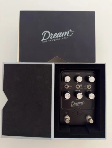 Universal Audio Dream '65 pedal