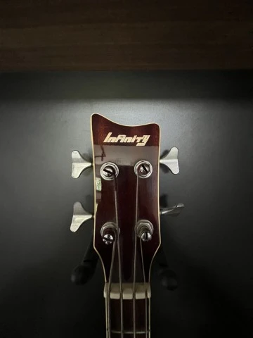 Infinity Model 3 Acoustic Bass