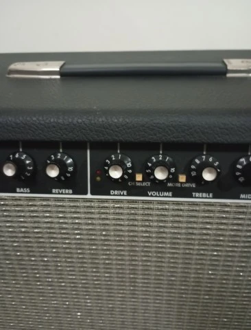 Fender stage 100