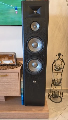 Πωλείται ζεύγος ηχείων JBL Studio 290