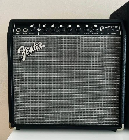 Fender Champion 40 | 12