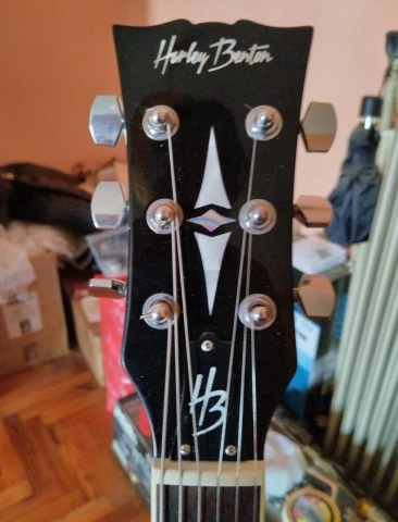 Harley Benton HB-35