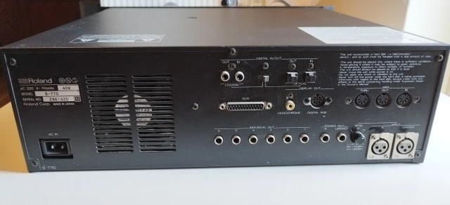 Roland S-770 Sampler κατάσταση καινούργιου 