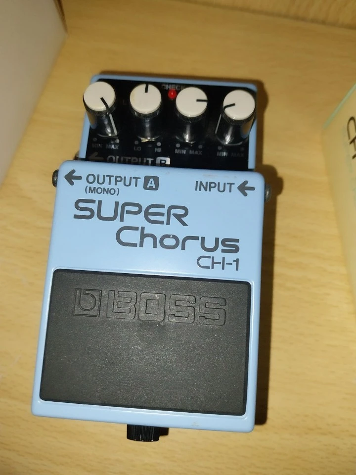 BOSS - SUPER CORUS, CH-1
