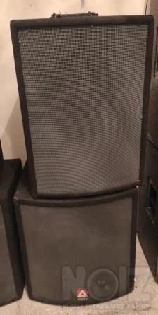 PEAVEY XT series