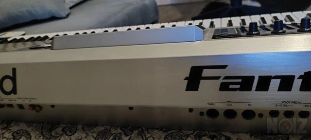 ROLAND FANTOM G7