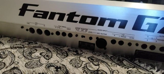 ROLAND FANTOM G7