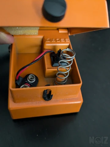 Boss Distortion DS-1  2004