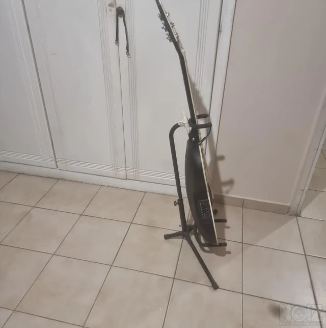 MAGMA 100€ εξσχορδη