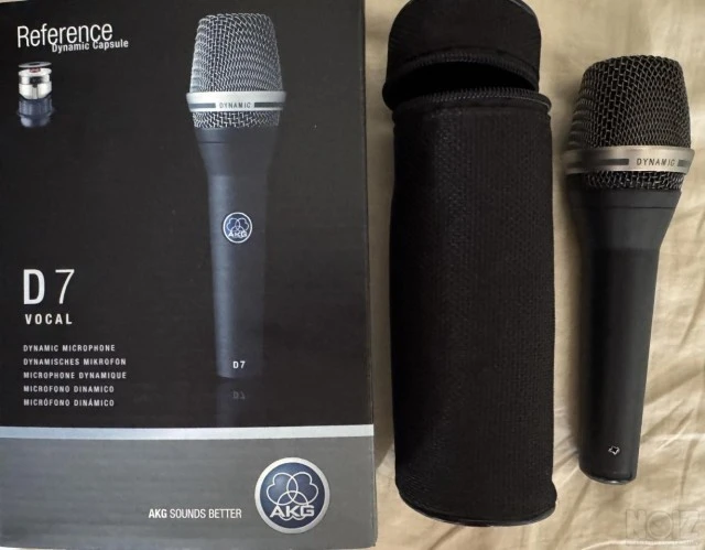 AKG D7 Dynamic vocal microphone Sauperca