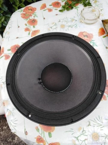 ΜΕΓΑΦΩΝΑ ΚΙΘΑΡΑΣ JBL12 300W