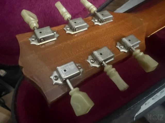 GIBSON LES PAUL DELUXE 1970