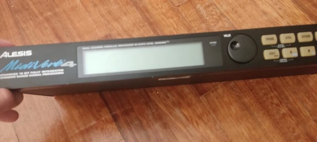 Alesis MIDIVerb 4