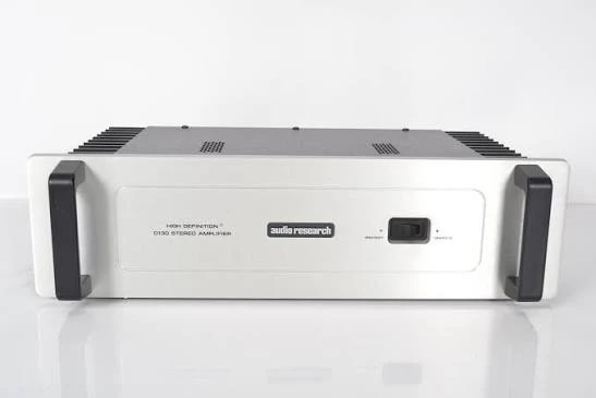 Τελικός Ενισχυτής Audio Research D-300 Power Amplifier