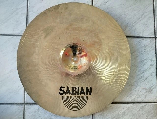 Sabian AA medium ride 20
