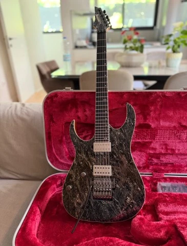 Ibanez RG5320L