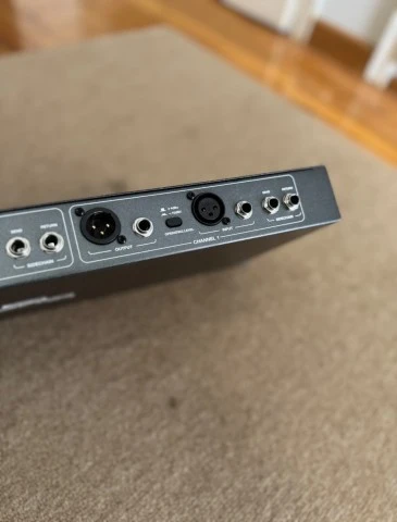 Alesis 3632 compressor