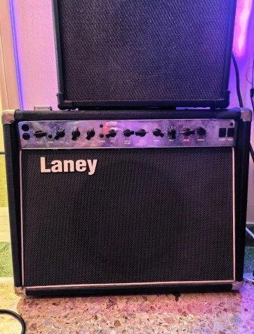 Laney LC30 