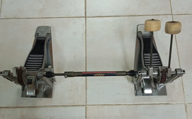 Διπεταλο για αριστερούς Yamaha 