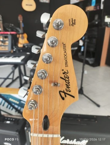Fender Standard Stratocaster MIM 2012