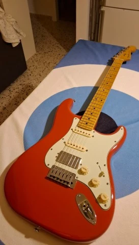 fender player plus 2 HSS stratocaster